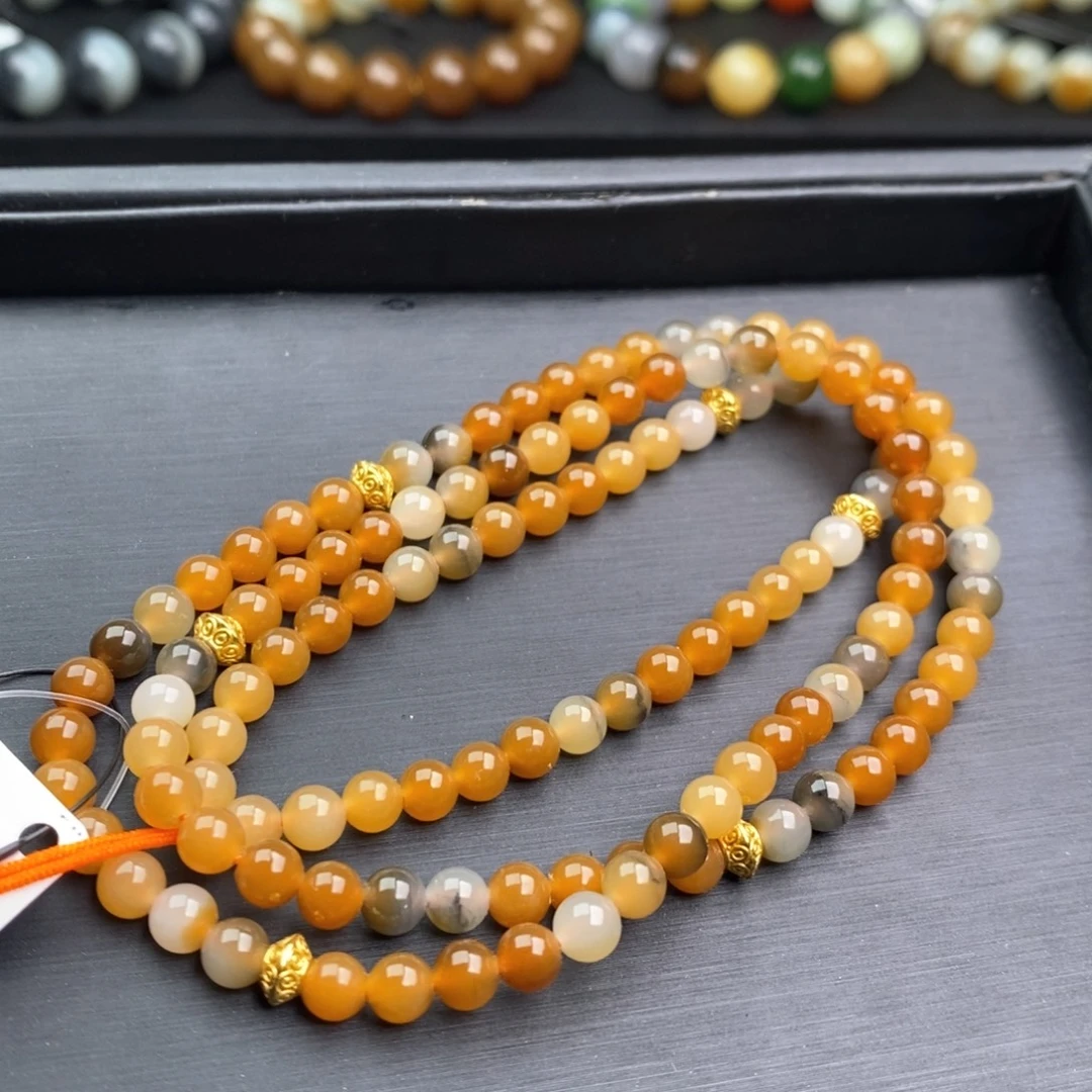 和田玉未镶嵌手串