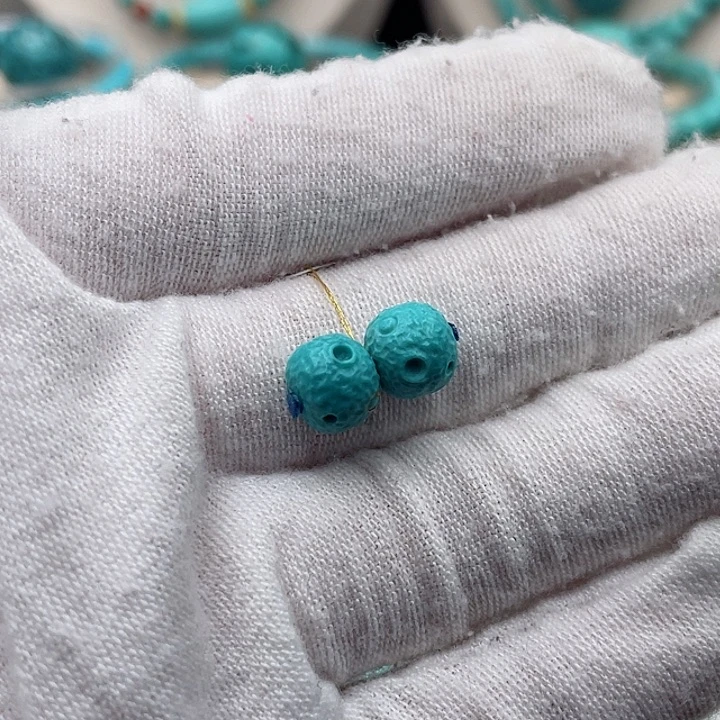 绿松石配饰未镶嵌