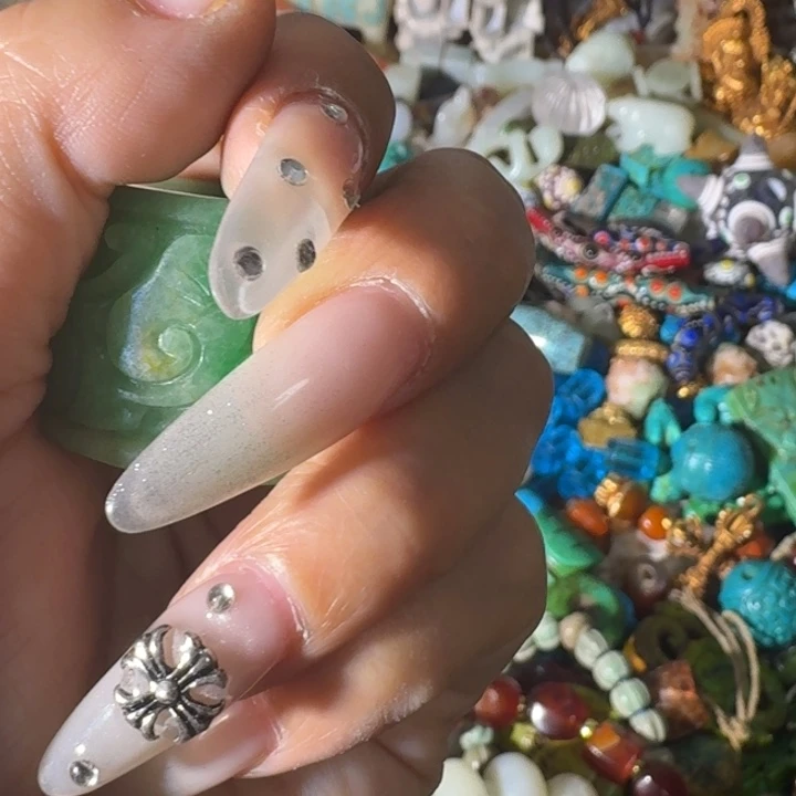 9***户玛瑙/玉髓合金颈饰