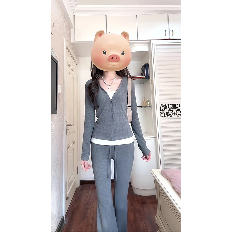 初春韩系休闲上衣女款灰色V领开衫内搭吊带背心修身微喇裤运动裤