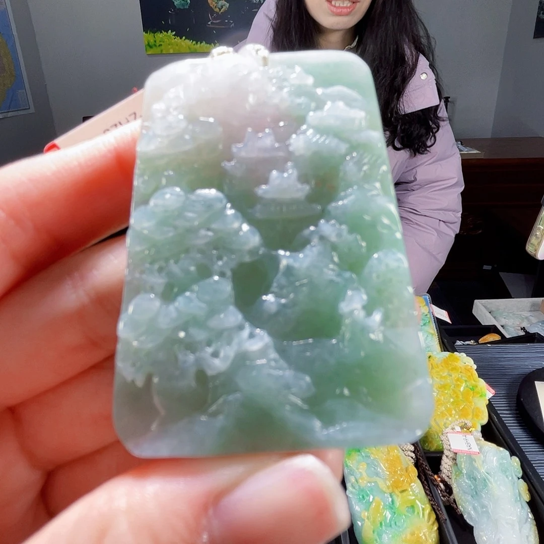 颈饰未镶嵌翡翠翡翠