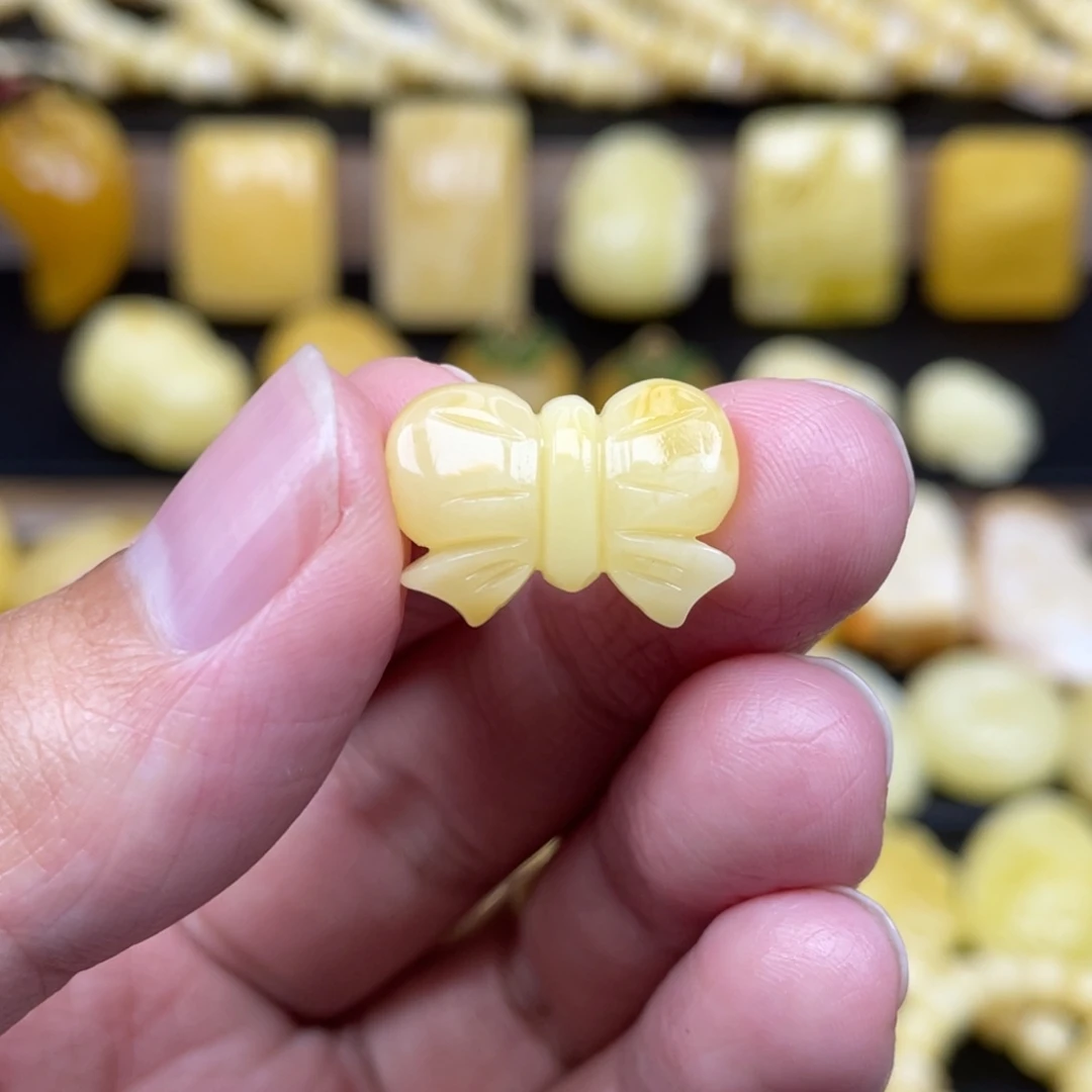 琥珀未镶嵌裸石琥珀蜜蜡