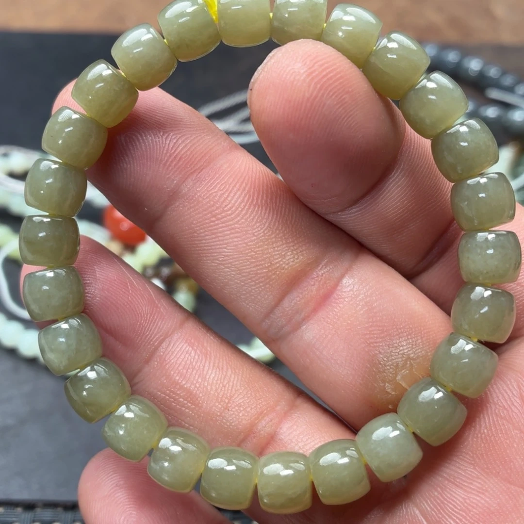 和田玉未镶嵌手链