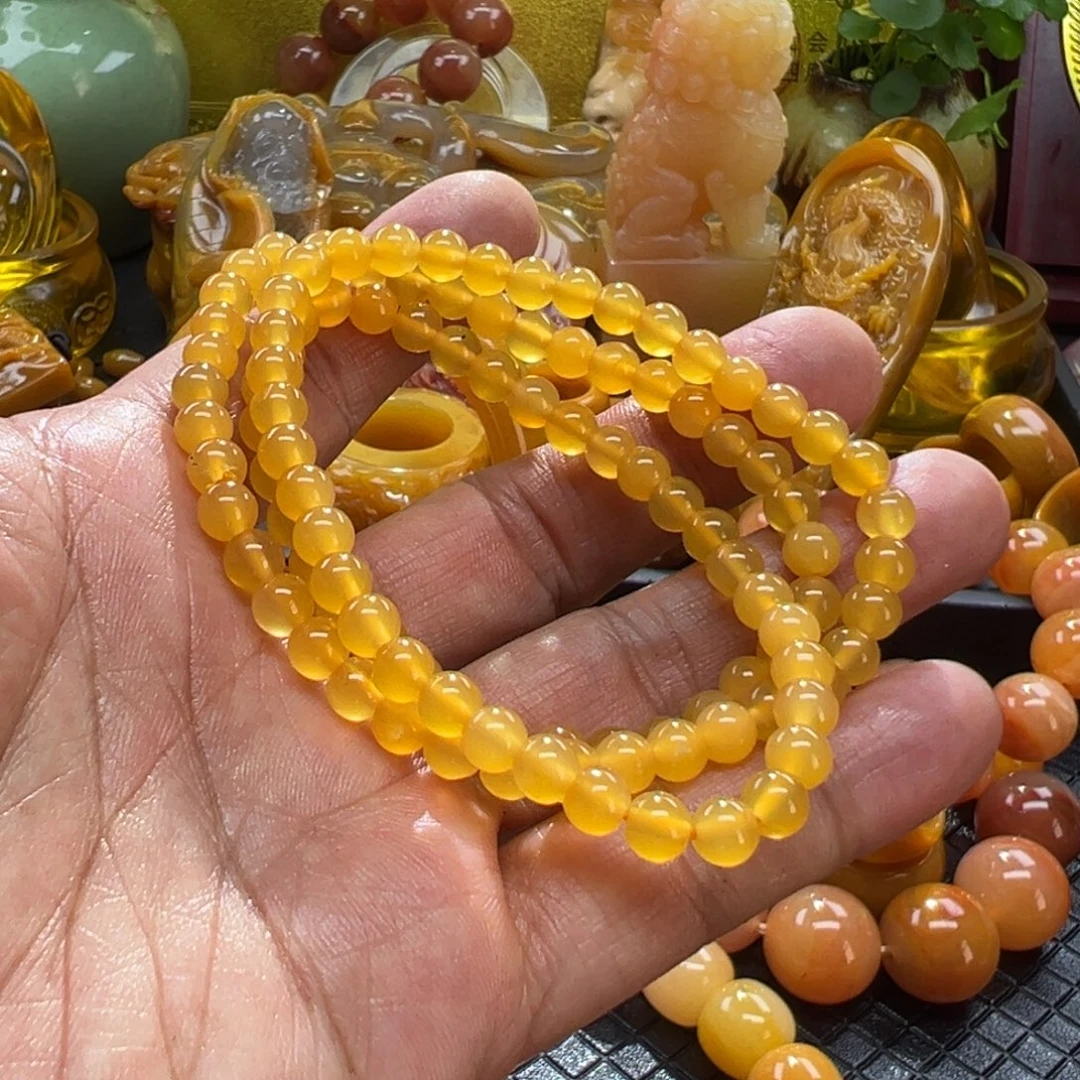 石英质玉未镶嵌颈饰