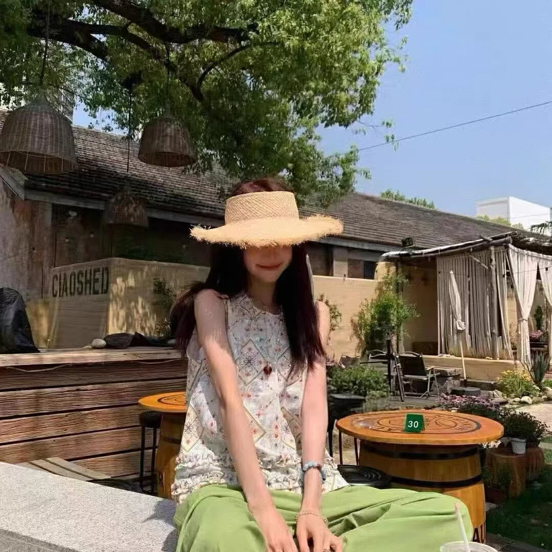 86050 韩系文艺复古刺绣花边无袖背心（衣长48）