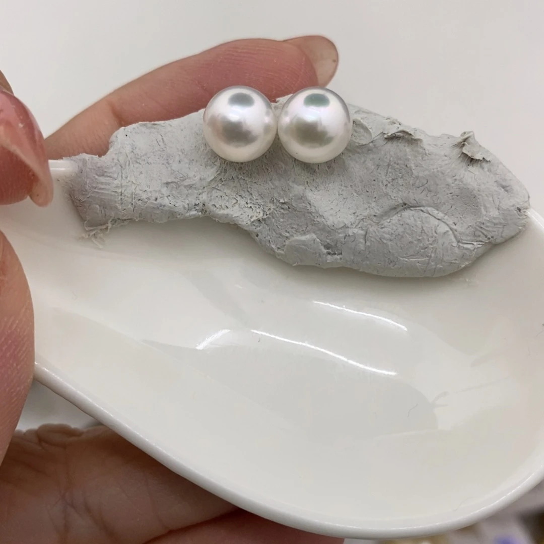 海水珍珠耳饰18K金镶嵌AK素钉