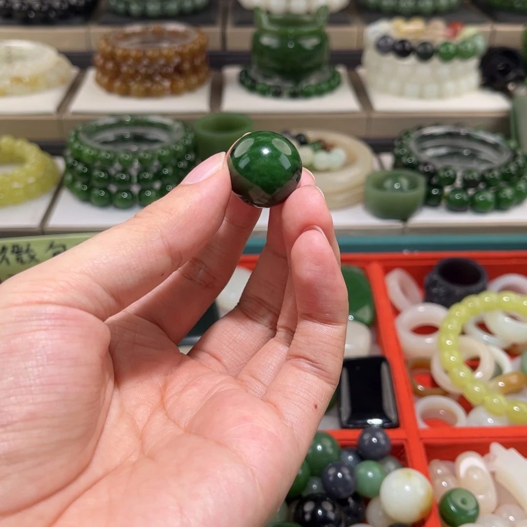 和田玉未镶嵌珠宝半成品卡20红皮俄七微结构单珠