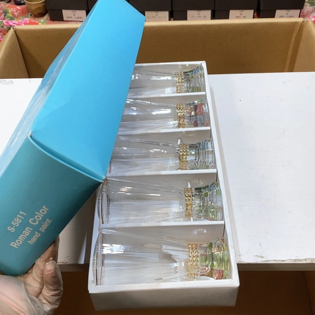 瓷片?**月几乎哈哈哈哈哈哈哈