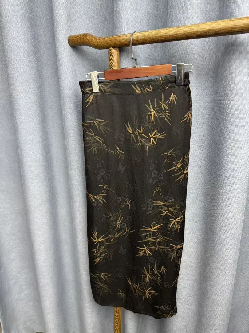 2025秋季新款时尚百搭桑蚕丝半身裙女Y855