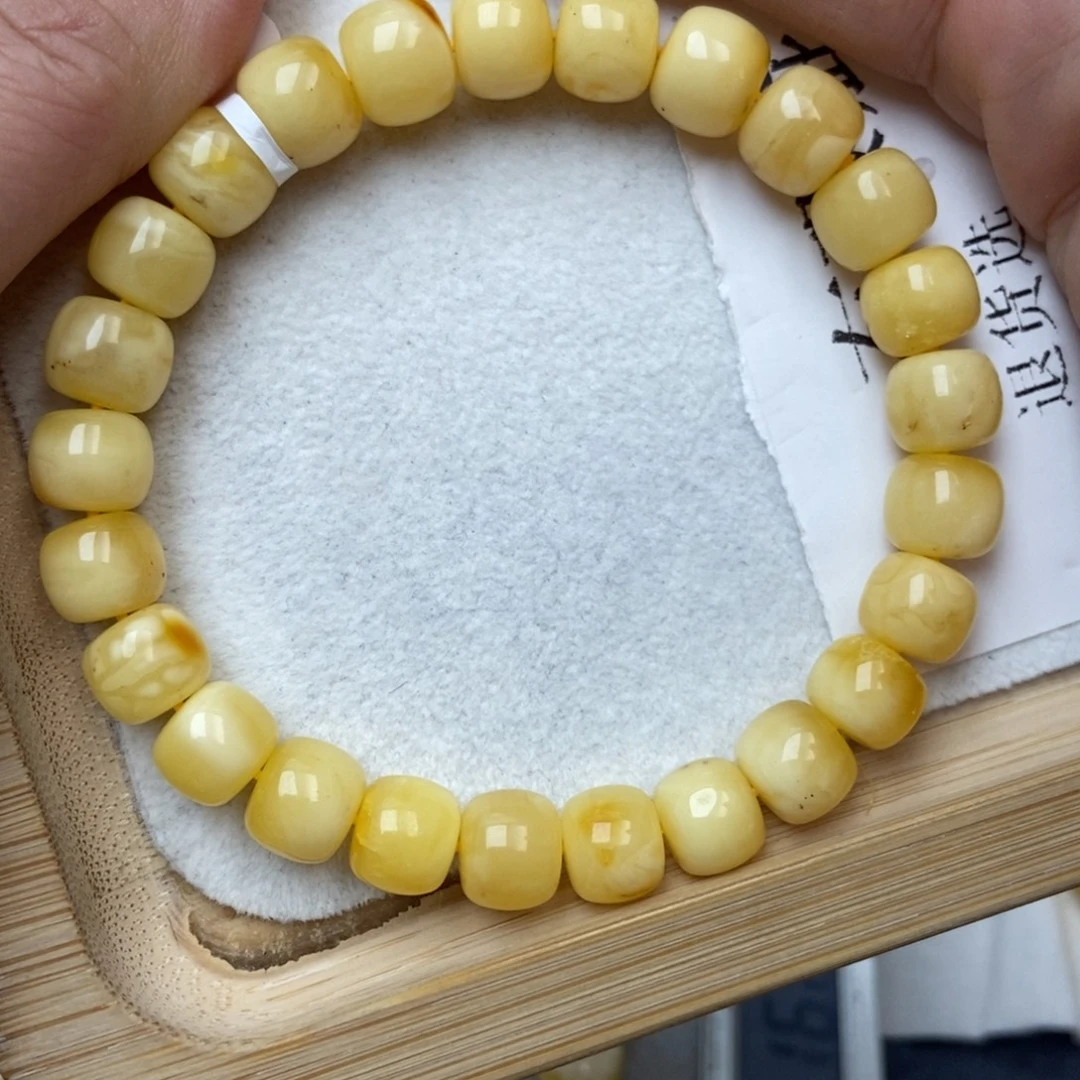 琥珀未镶嵌珠宝奇石80