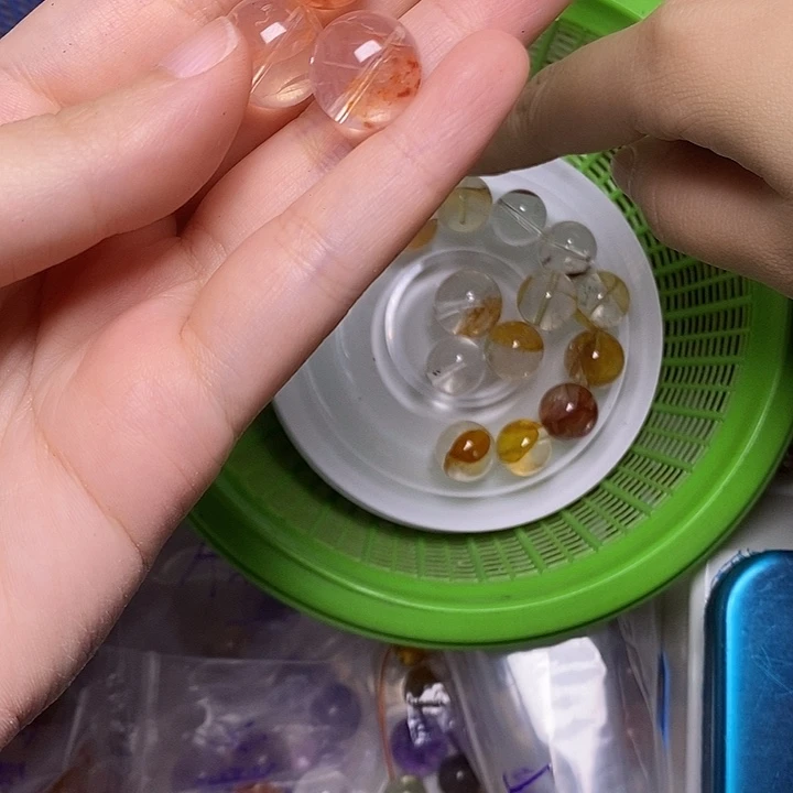 小****水晶手链未镶嵌散珠