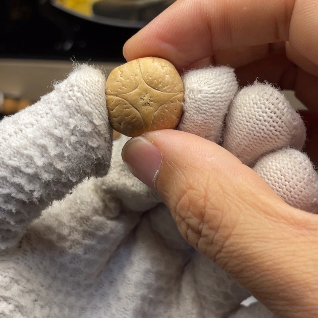 黄***学手串凤眼菩提20麒麟