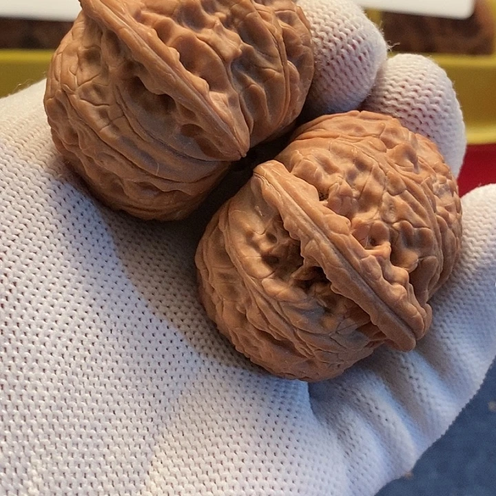 【闪购商品】文玩核桃吊坠磨盘