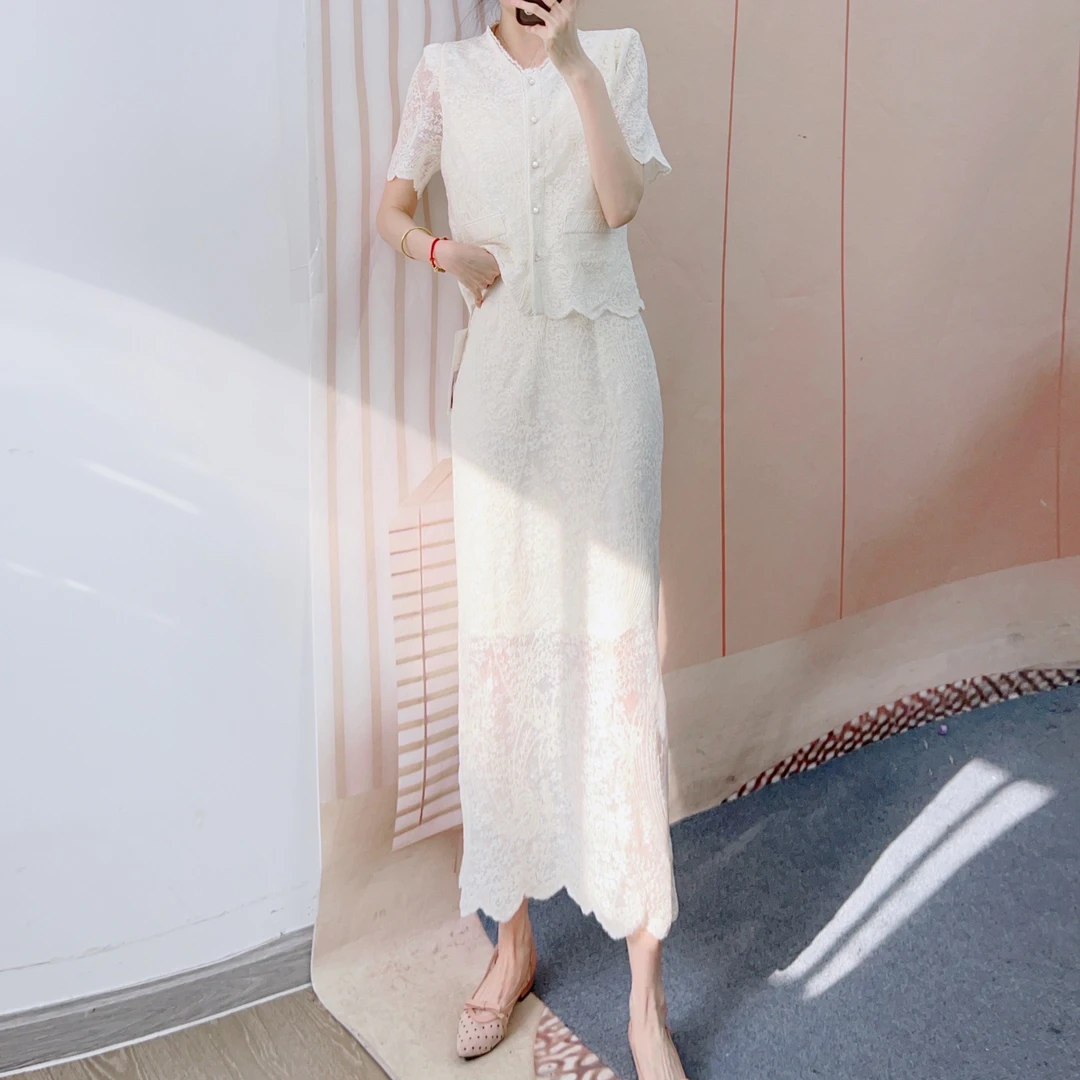 28小香风套装韩版新款V领蕾丝上衣+半身裙两件套裙85A28/XJ