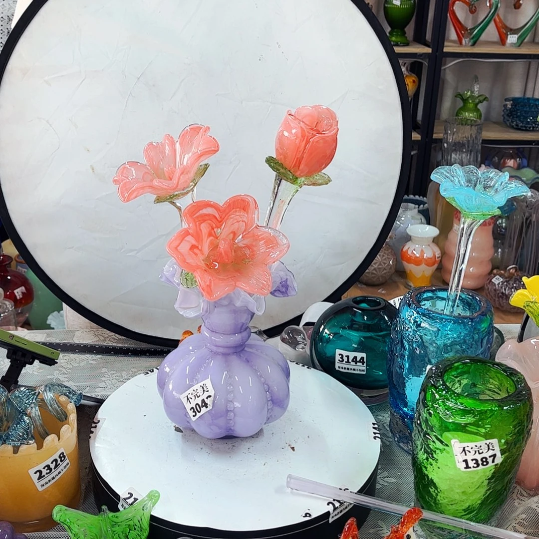 2百合1瑕花苞1瓶 家悦琉璃工艺品