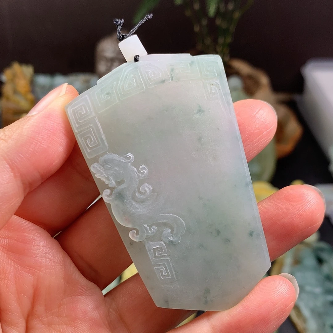 定制翡翠未镶嵌翡翠