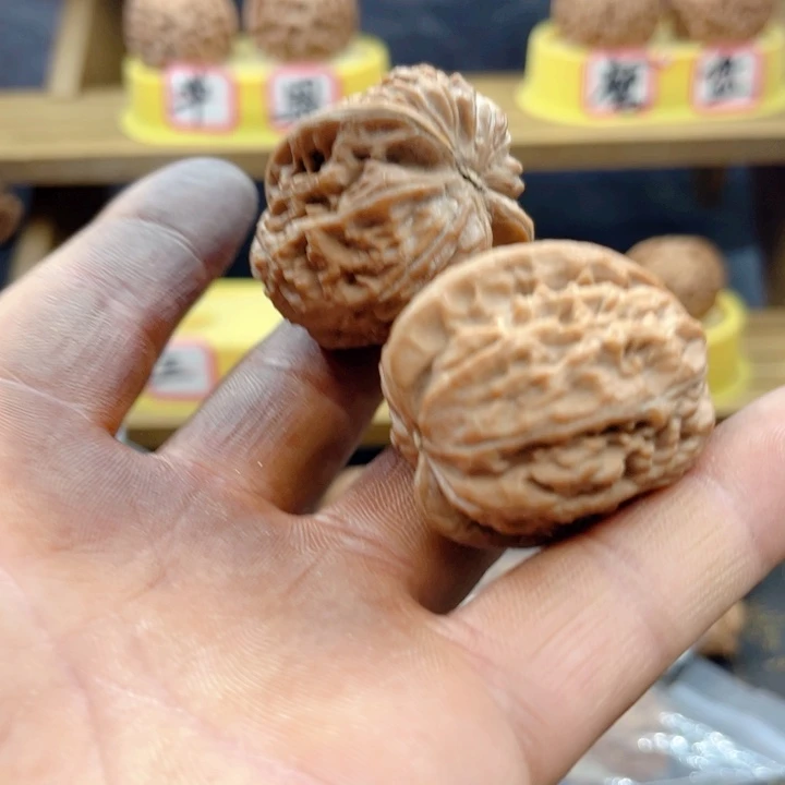 渡***心吊坠文玩核桃鸡心