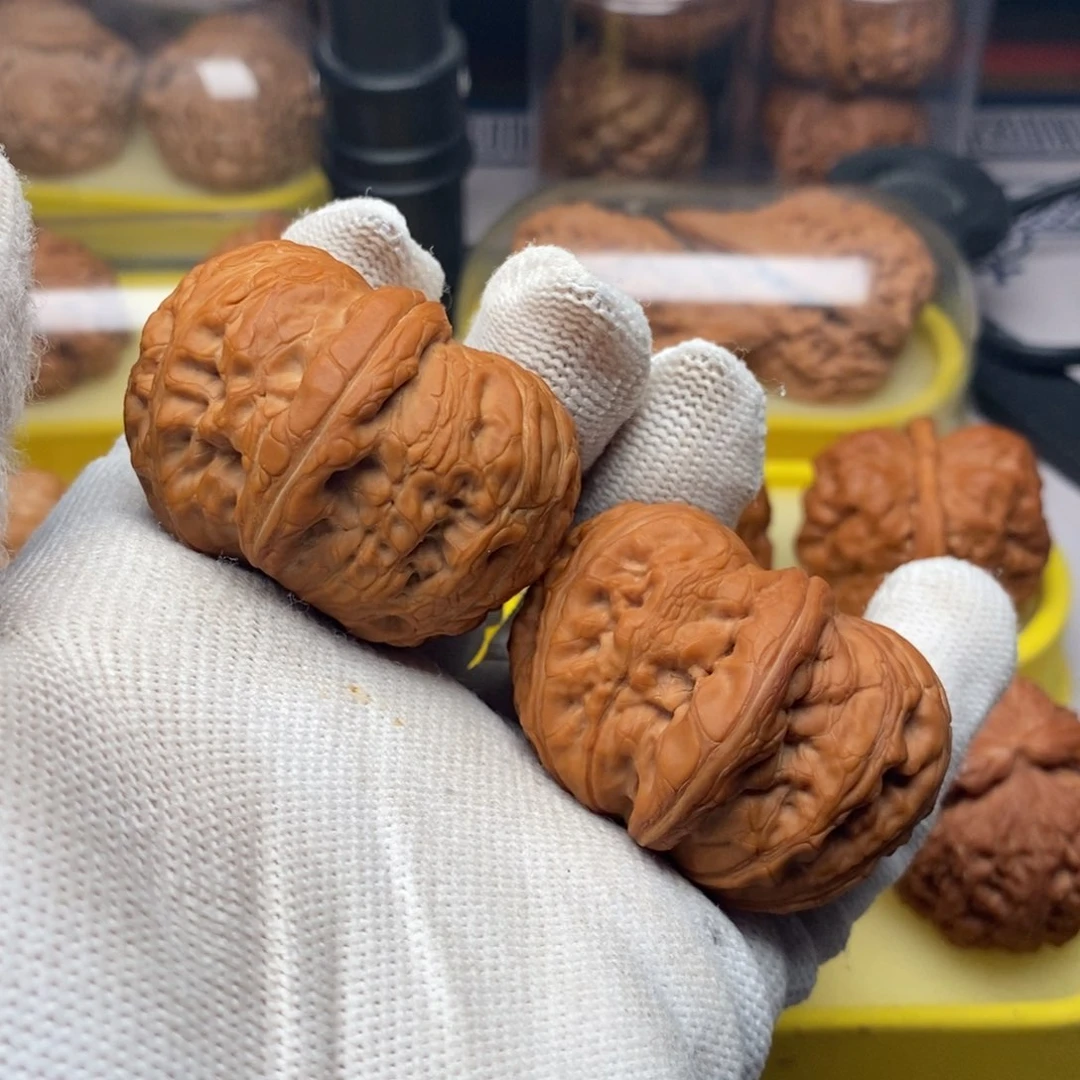 文玩核桃把件亮*亮平谷元宝