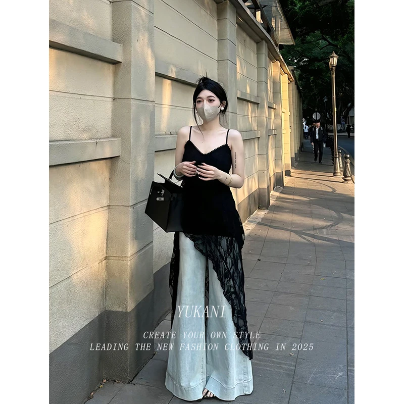 韩系不规则蕾丝拼接吊带连衣裙女夏季甜辣风别致绝美黑色无袖裙子