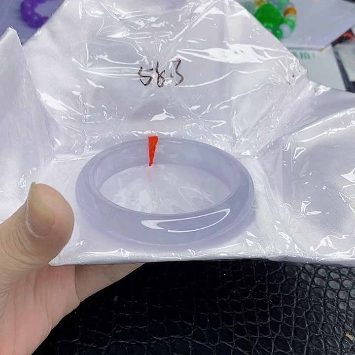 翡翠手镯未镶嵌一图一物实物为准