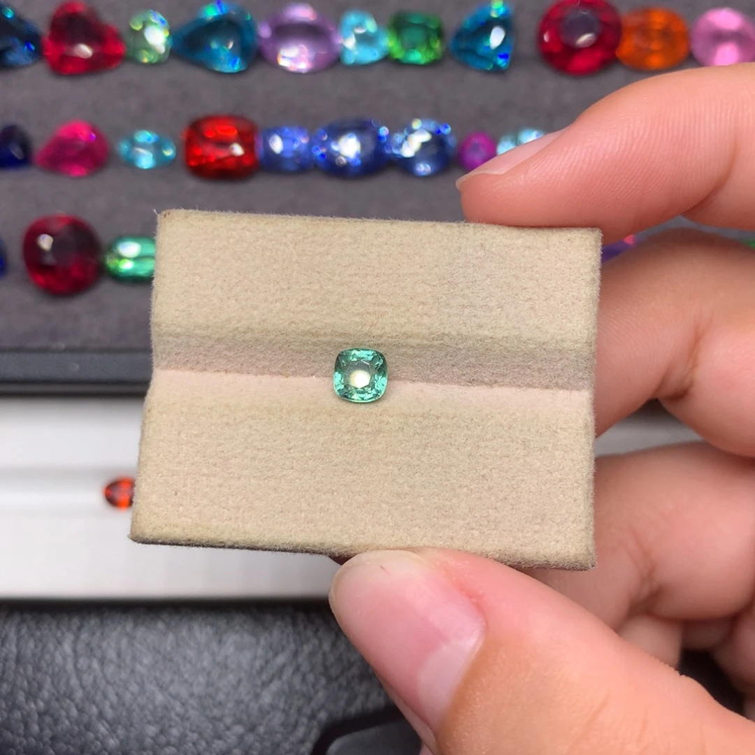 碧玺裸石未镶嵌未镶嵌裸石碧玺