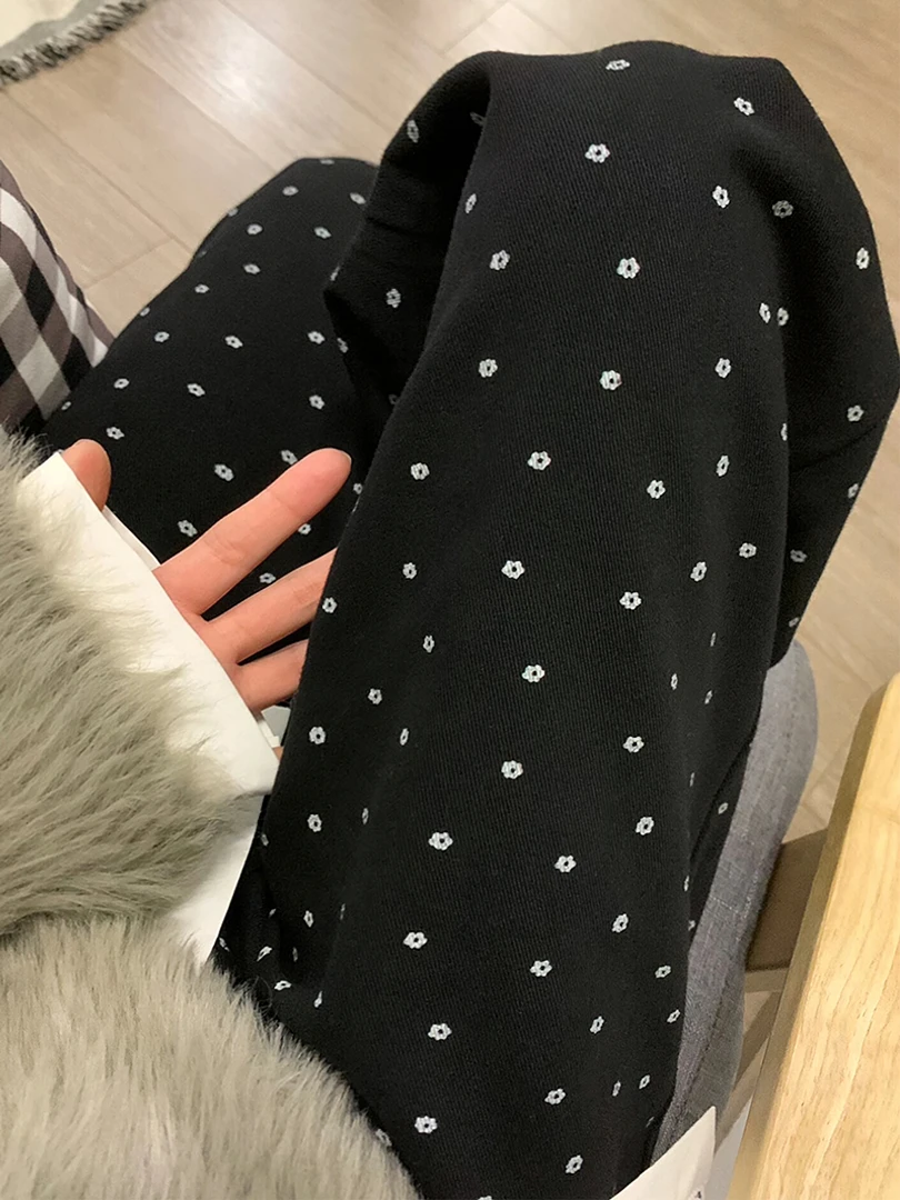 黑色波点直筒牛仔裤女2025秋冬新款胖妹妹mm高腰宽松显瘦阔腿长裤