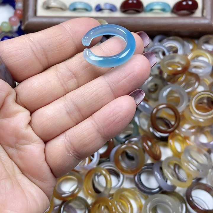 未镶嵌戒指玛瑙/玉髓?****?不退不换