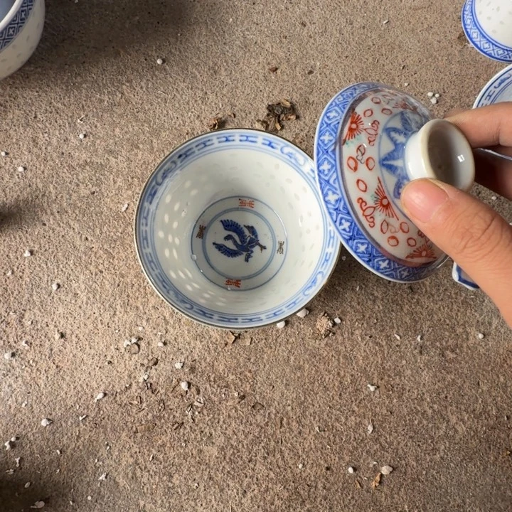 景德镇的陶瓷瓷器