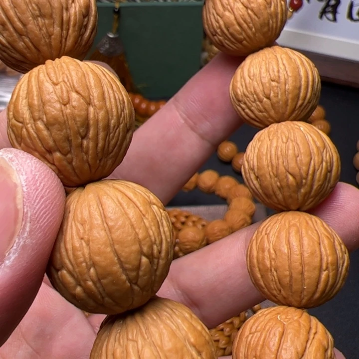 花***花猴头核桃吊坠卡路里