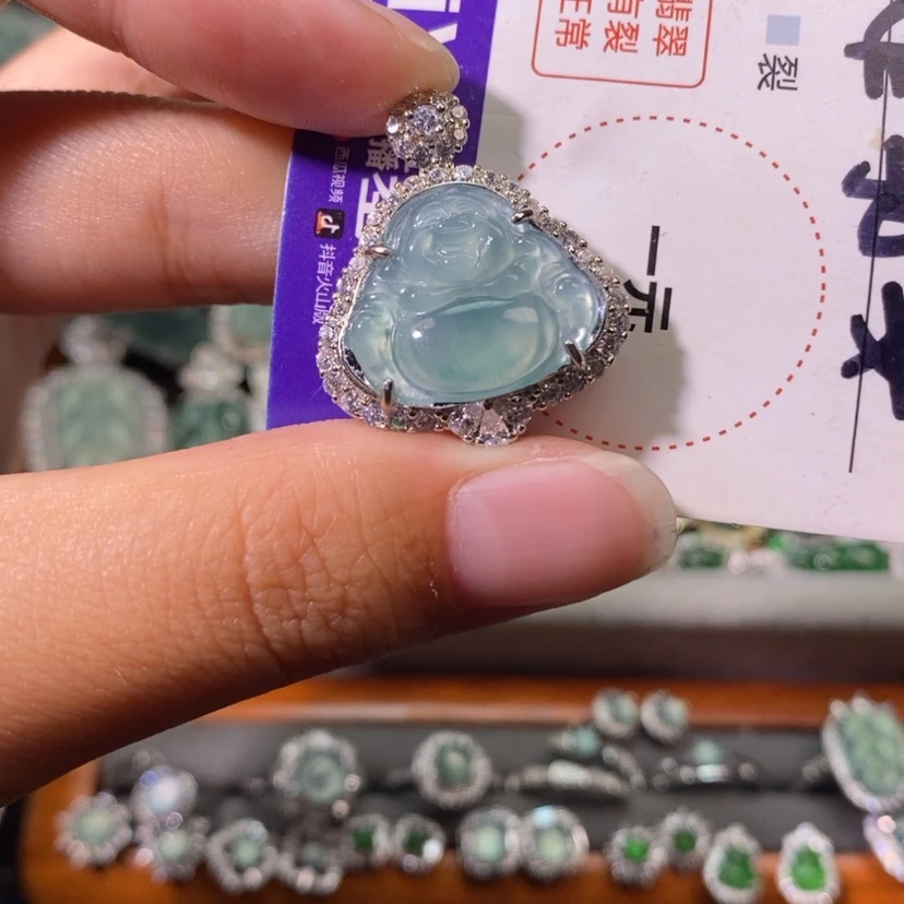 【闪购商品】翡翠未镶嵌颈饰天然