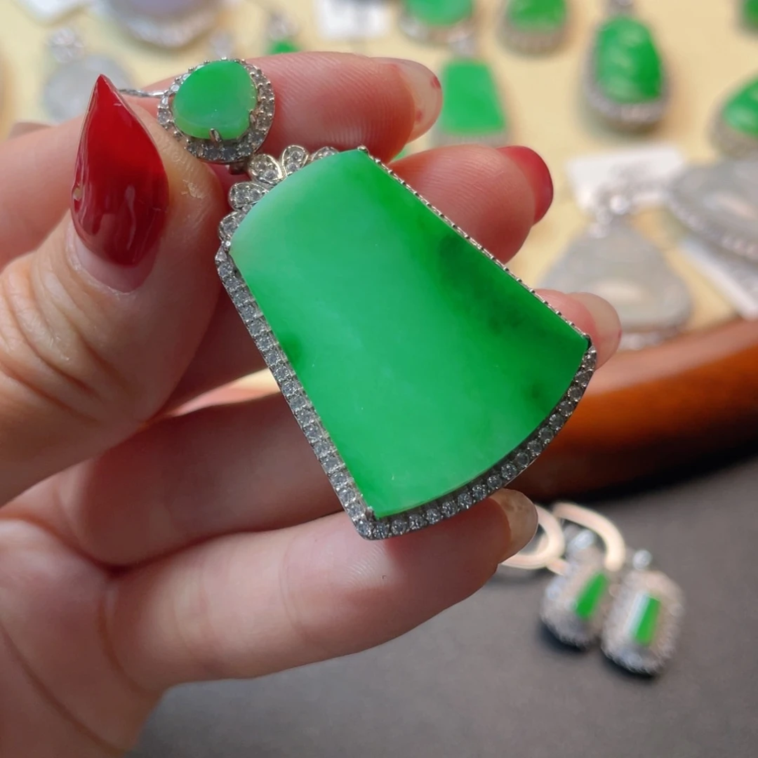 翡翠吊坠(不含链)银S925镶嵌