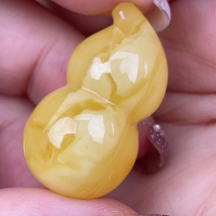 琥珀未镶嵌裸石758