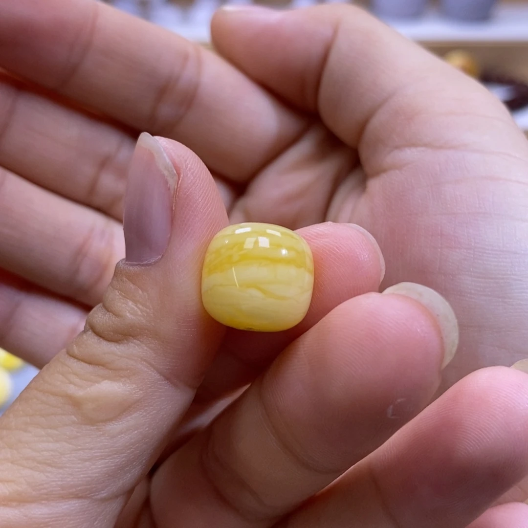 琥珀未镶嵌珠宝奇石13.5