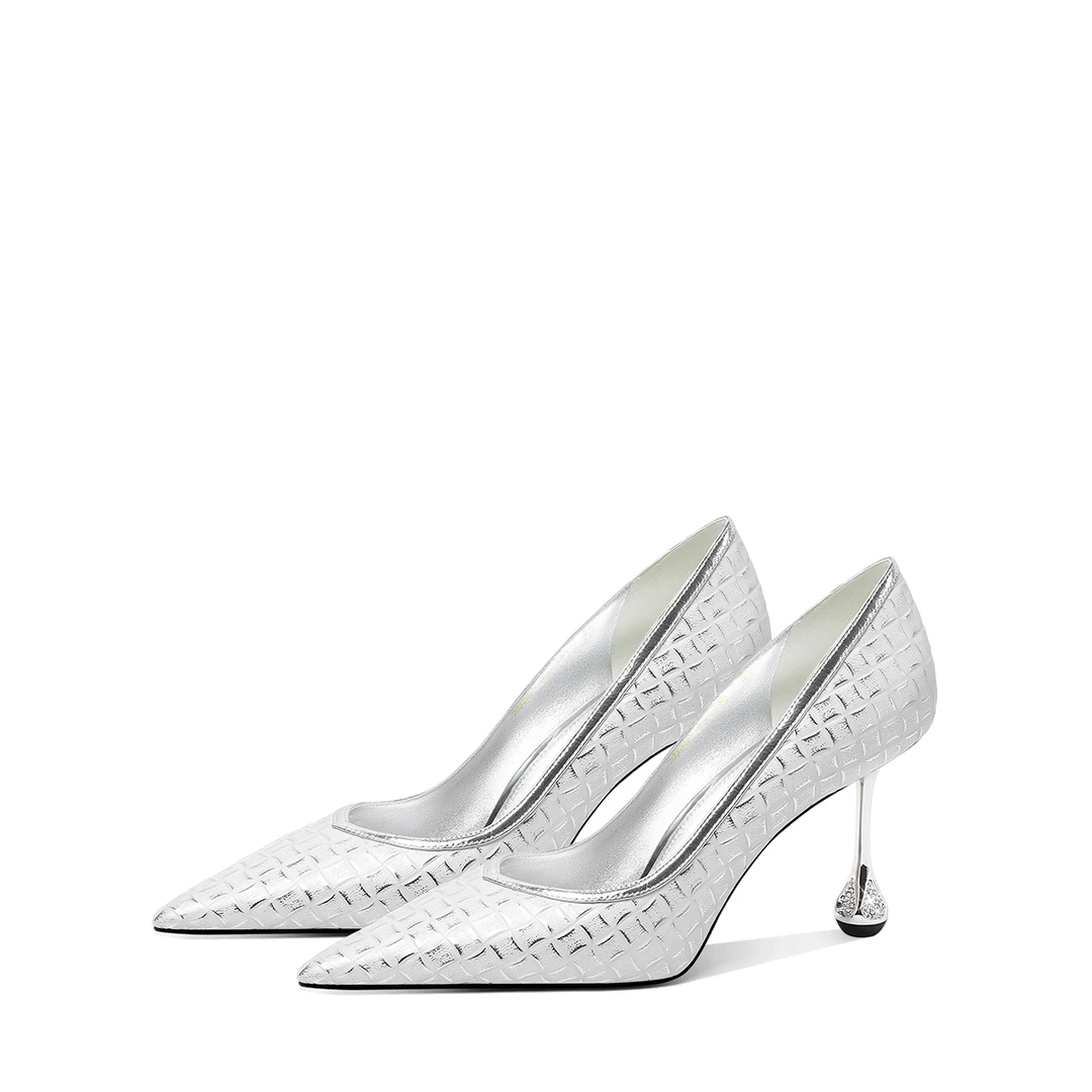 HOOV S/S小众原创高级感银色尖头高跟鞋女单鞋2025新款细跟宴会鞋