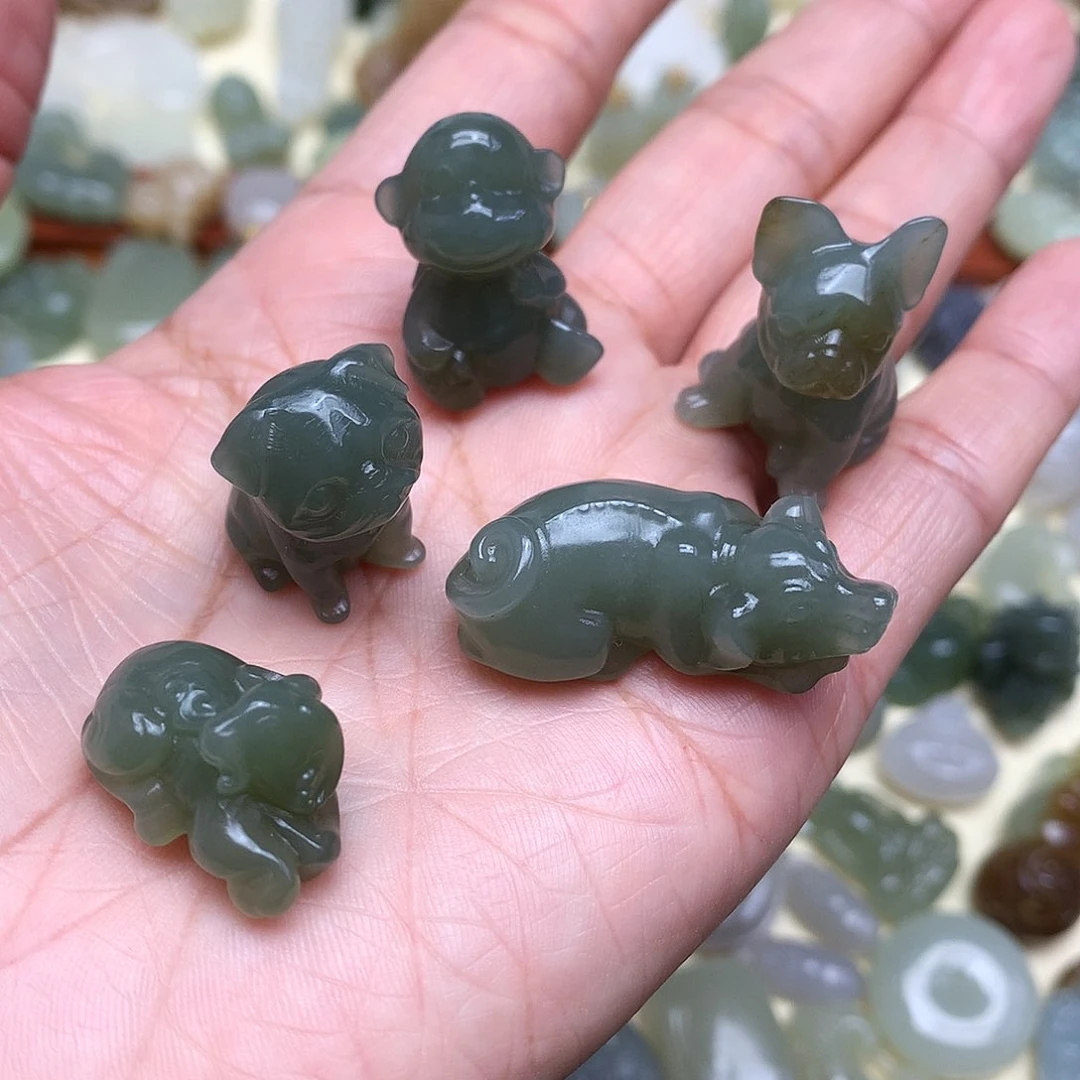 和田玉颈饰未镶嵌多样发一