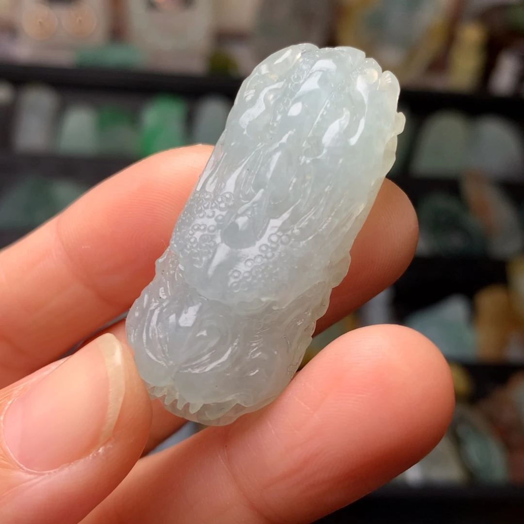 定制翡翠未镶嵌翡翠