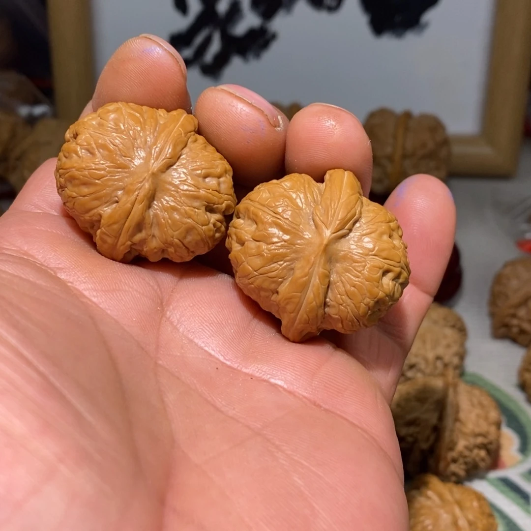 文玩核桃把件明*35元宝