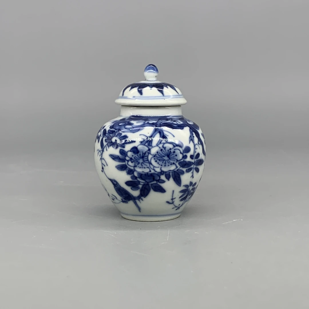 82511015*清康熙青花花鸟纹盖罐/瓷器八/江苏省文物总店/Y