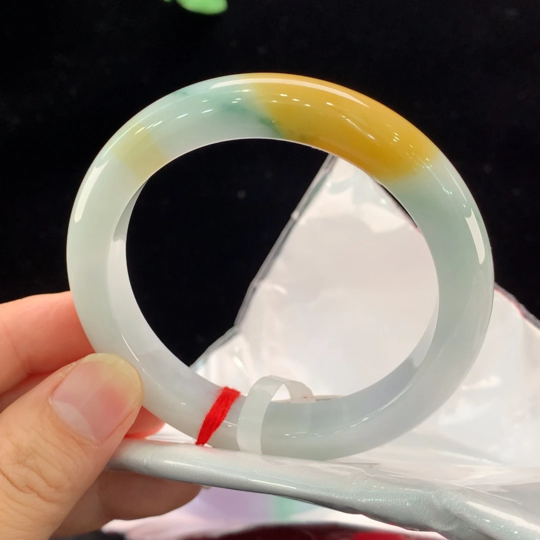 翡翠未镶嵌手镯0387