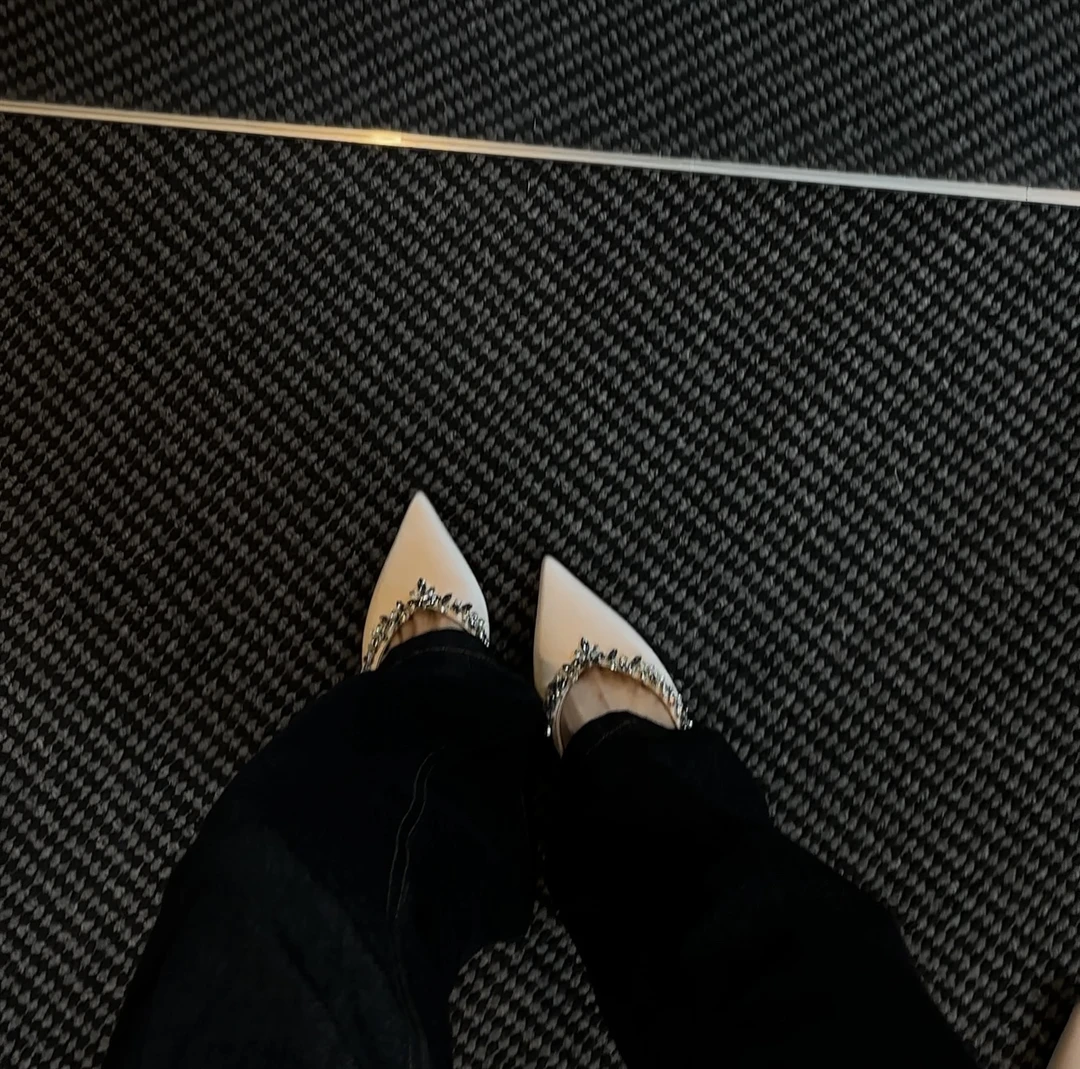 【水钻平底】女2025新款绸缎尖头法式白色法式婚鞋新娘鞋气质名媛