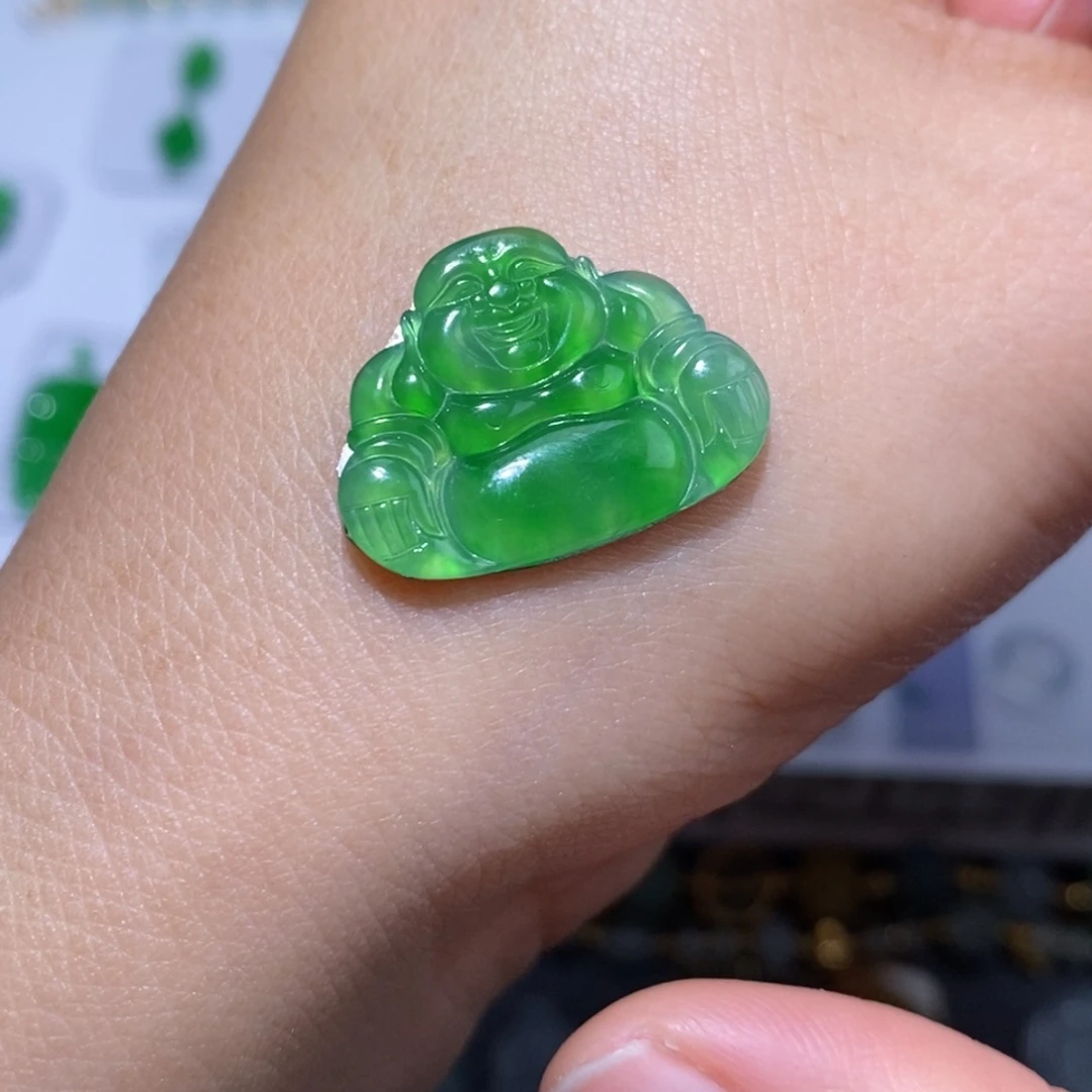 定制翡翠未镶嵌翡翠