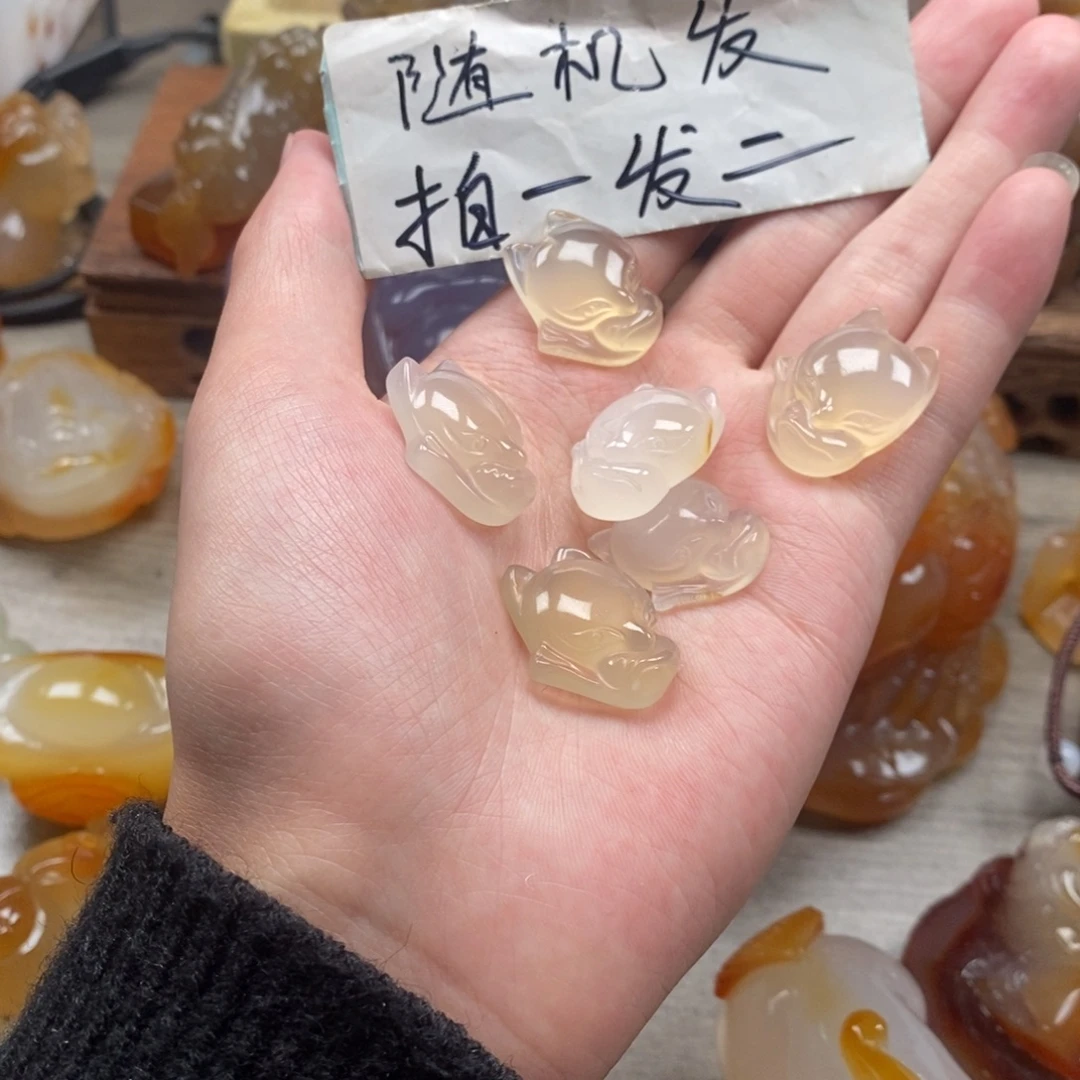 玛瑙/玉髓未镶嵌颈饰