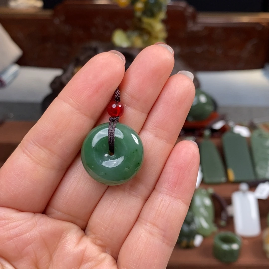 和田玉（碧玉）未镶嵌挂件