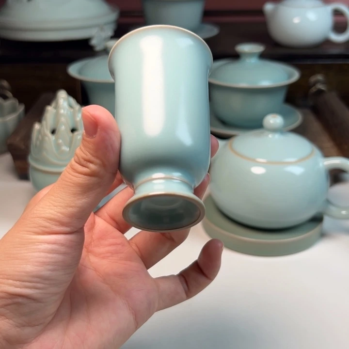 瓷片哈哈哈哈哈哈哈哈哈