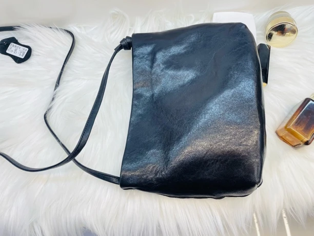 头成牛皮6116复古磁扣朋克风红色单肩斜挎包时尚便携零钱包手机包