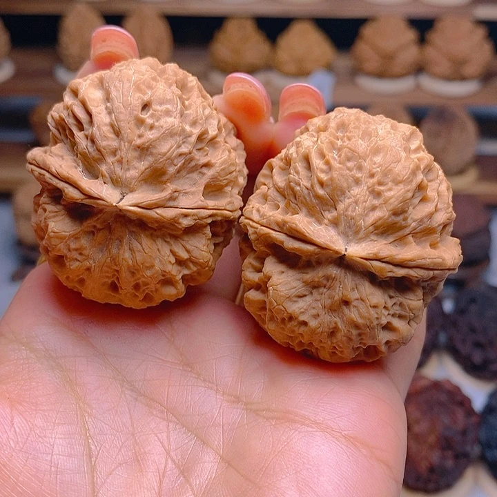 桃核把件蚩尤金蟾46mm