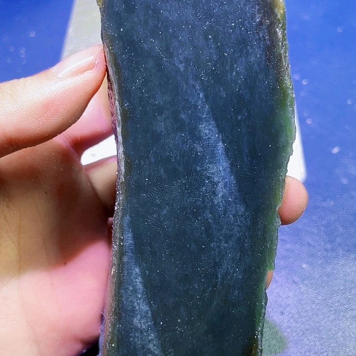 未镶嵌和田玉（糖玉）珠宝半成品