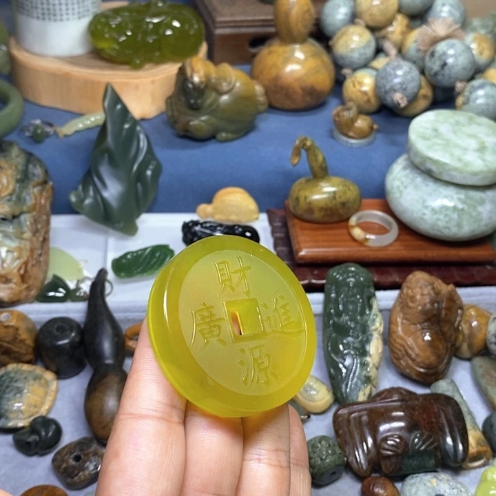 未镶嵌蛇纹石玉岫玉