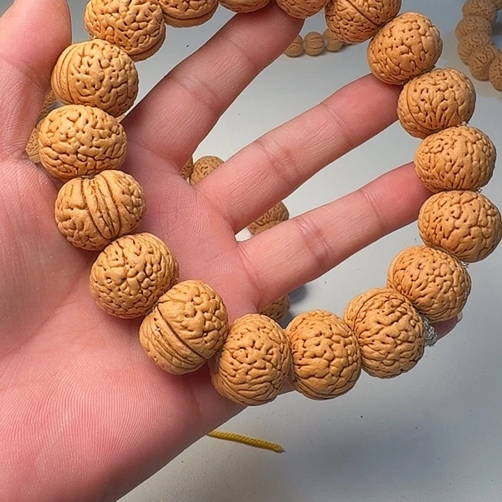 桃核吊坠苹果圆手持