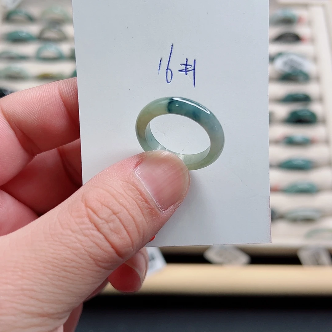 翡翠未镶嵌戒指翡翠